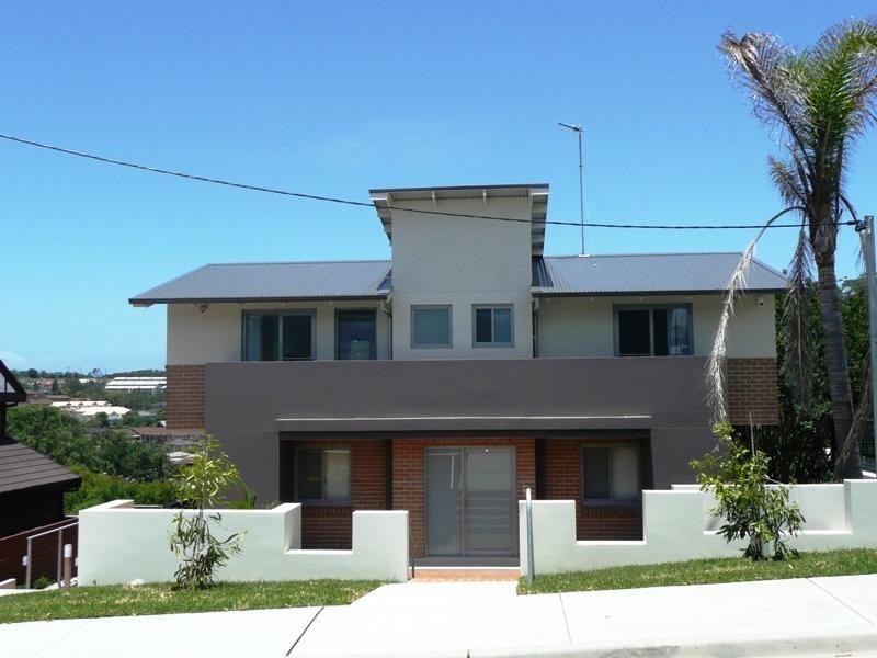 1/24 Kurrawyba Avenue, Terrigal NSW 2260